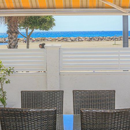 Villa Laura II - Only Families Cambrils Bagian luar foto