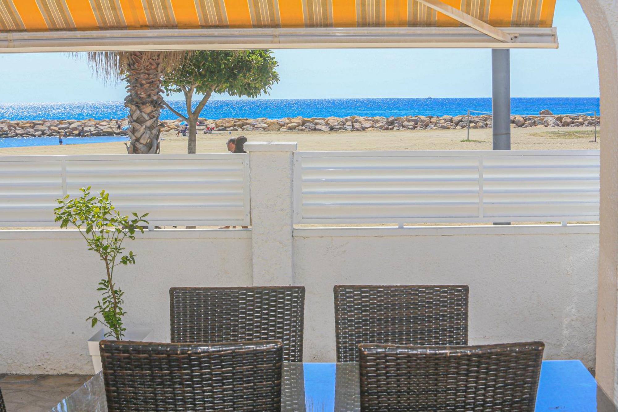 Villa Laura II - Only Families Cambrils Bagian luar foto