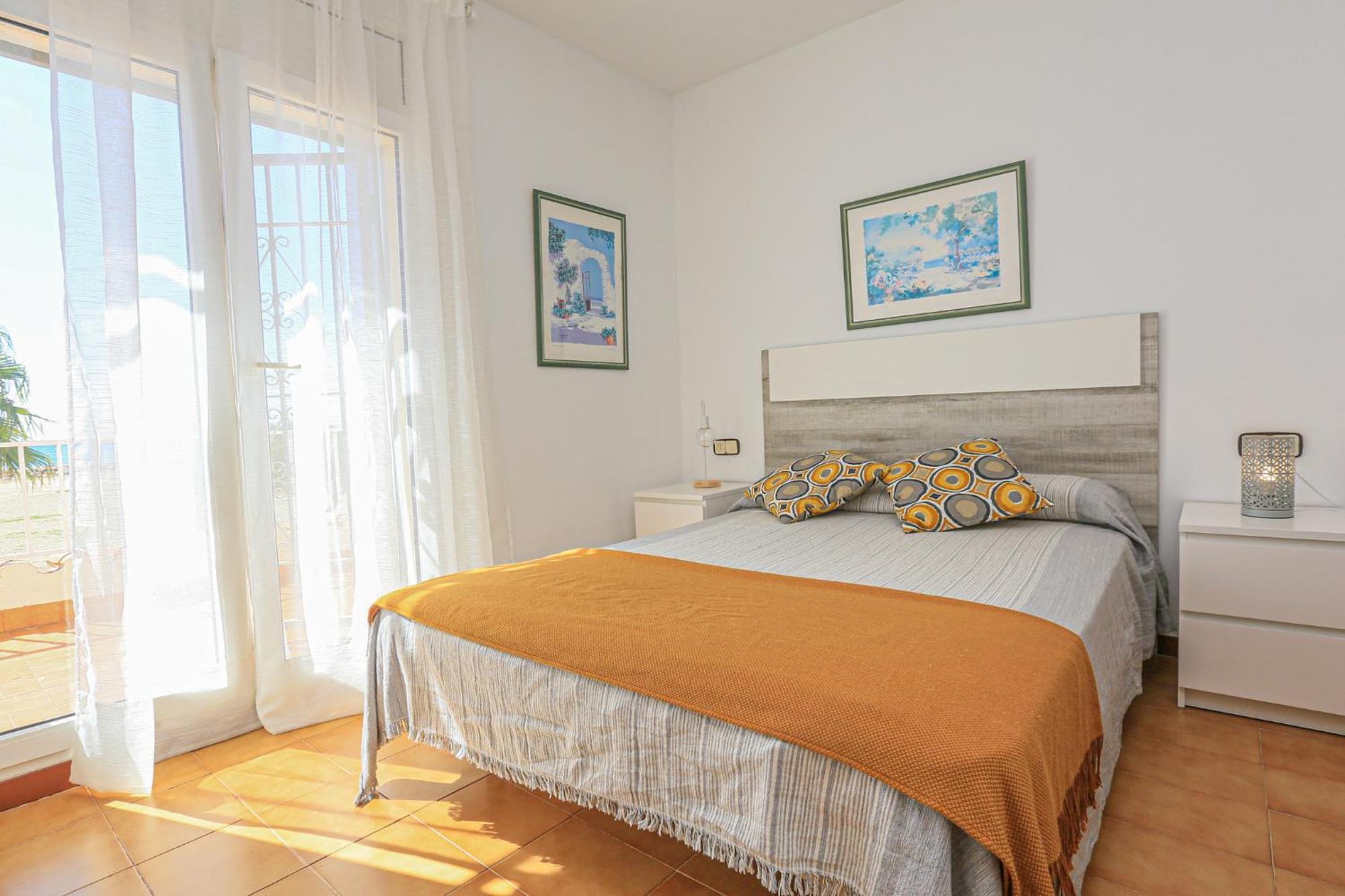 Villa Laura II - Only Families Cambrils Bagian luar foto